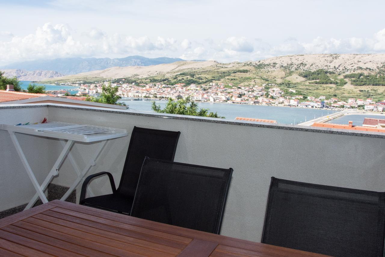 Apartments Sv. Jelena 2 Pag Town Buitenkant foto